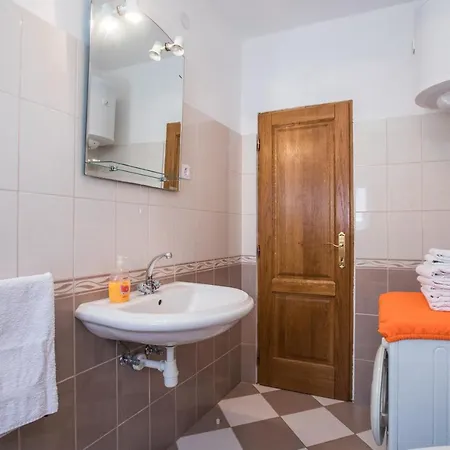 Bianca Apartment